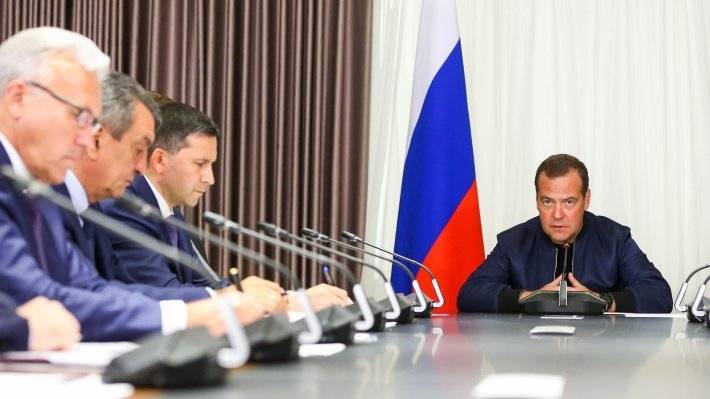 Медведев прибыл на Сахалин в рамках поездки по Дальнему Востоку