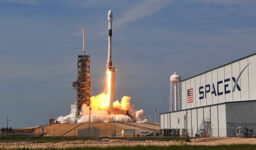 NASA и SpaceX работают над технологией дозаправки в космосе