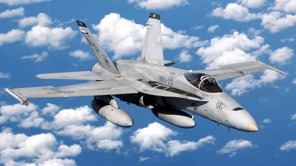 Истребитель США F/A-18 разбился недалеко от Долины Смерти