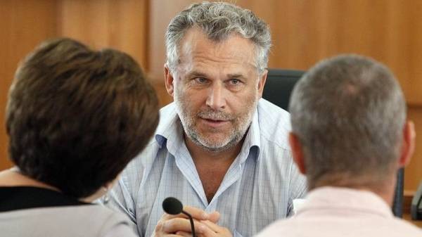 Чалый отменил майдан ради сделки с новым губернатором Севастополя