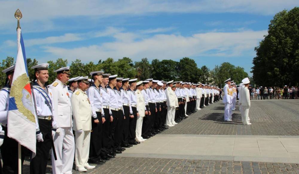 Новобранцы всех флотов ВМФ России примут присягу на Якорной площади Кронштадта