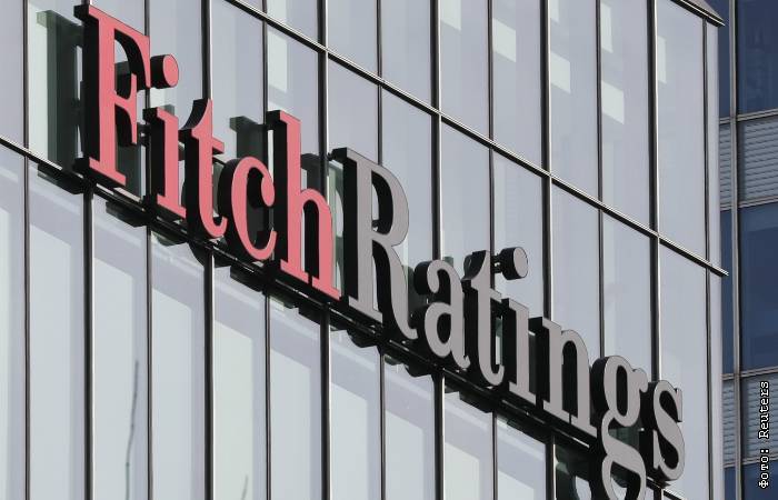Fitch повысило рейтинги России до "ВВВ" со стабильным прогнозом