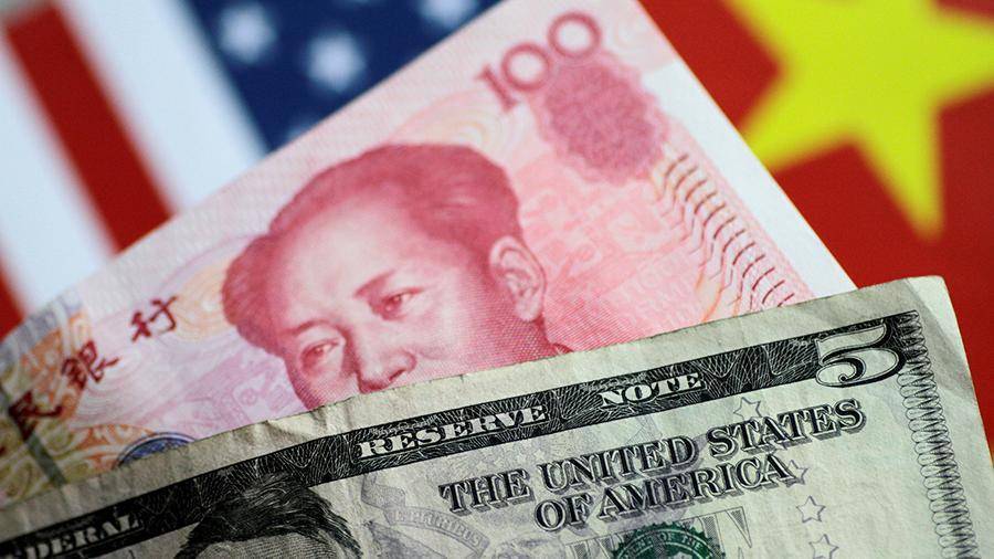 Власти США обещали принять меры из-за снижения Китаем курса юаня
