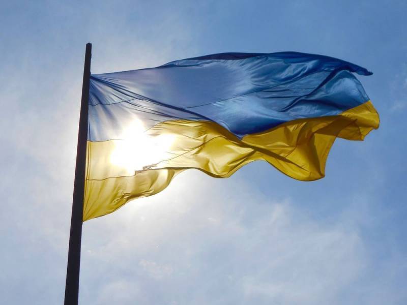 Украинский политик: В Крыму подняли флаг Украины