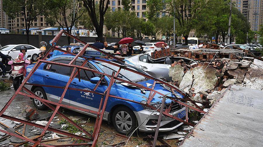 Жертвами супертайфуна в Китае стали 18 человек
