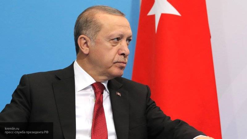 Эрдогана призвали "открыто признать" Крым территорией России