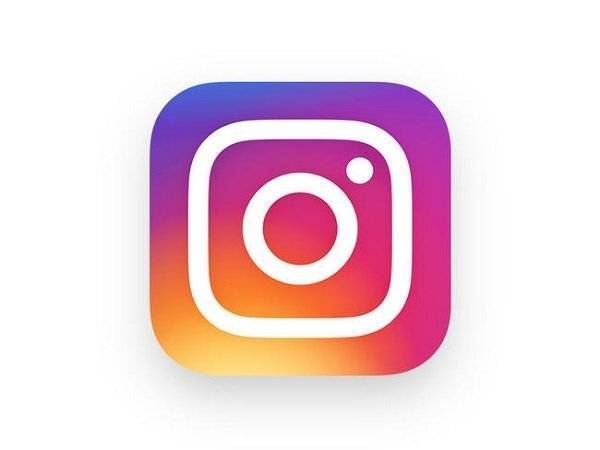 Instagram-снимки Леди Гаги привели к рекордному трафику соцсети в России