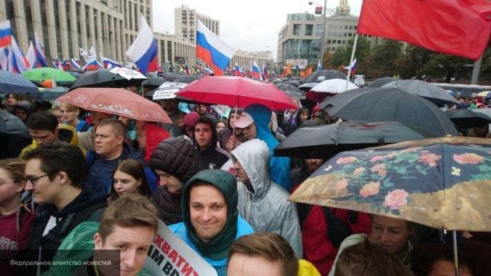 Митинг в Москве на проспекте Сахарова превратился в бесплатный рейв для любителей рэпа