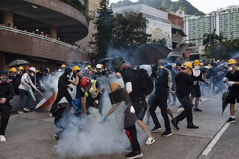 В Гонконге полиция разогнала очередной митинг протеста