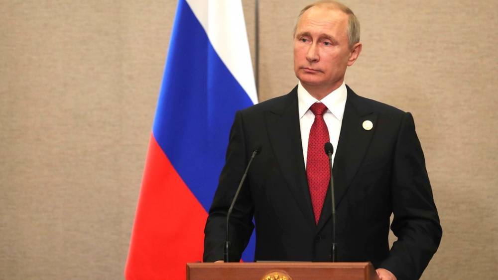 Глава Французской академии: Четвертый срок Путина поддержан самим народом России