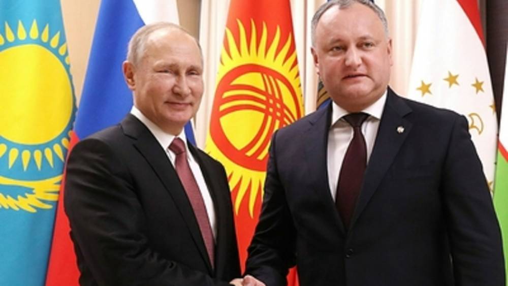 Мир между нами будет прочнее: Президент Молдавии поздравил Путина с инаугурацией