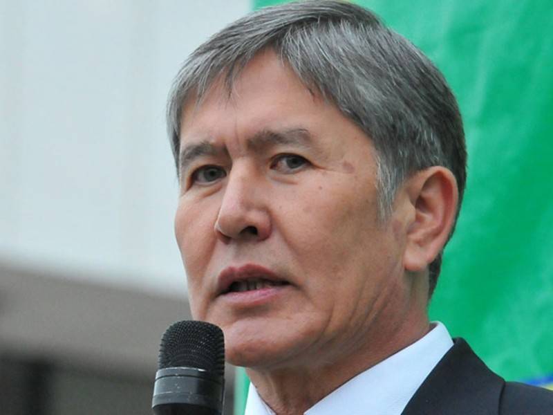 МВД Киргизии обнаружило в доме Атамбаева 11 единиц огнестрельного оружия
