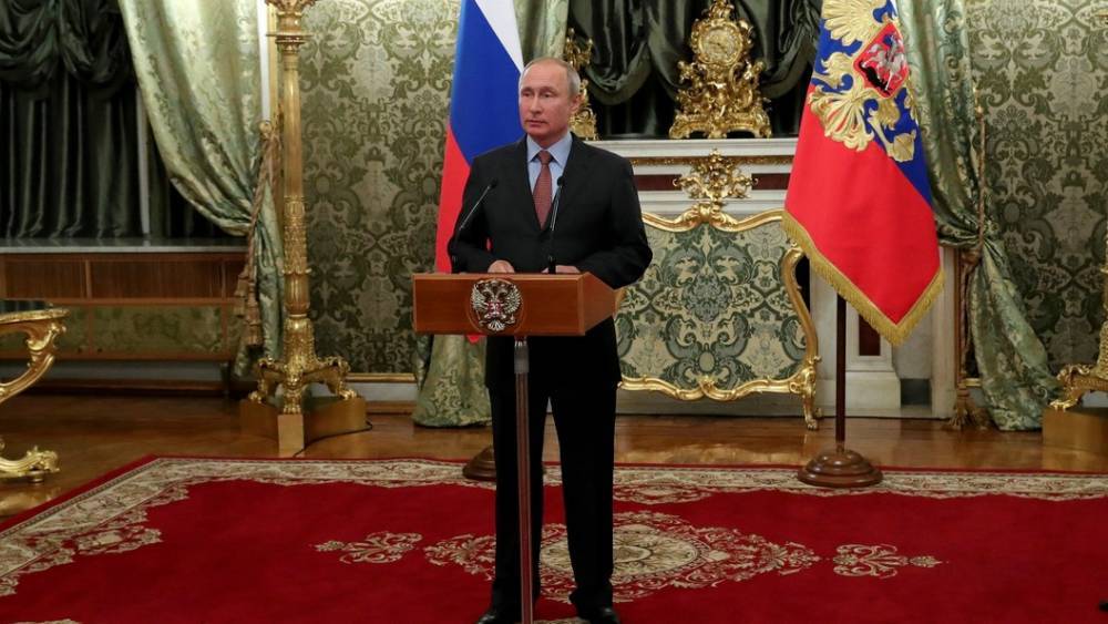 Путин заявил о необходимости прорыва в экономике и благосостоянии граждан