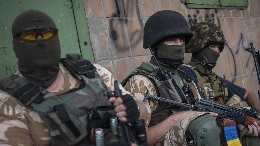 Украинским снайперам разрешили стрелять по мирным жителям Донбасса