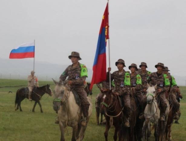 Закономерная победа монгольских военных – конный марафон в рамках «Армия- 2019»