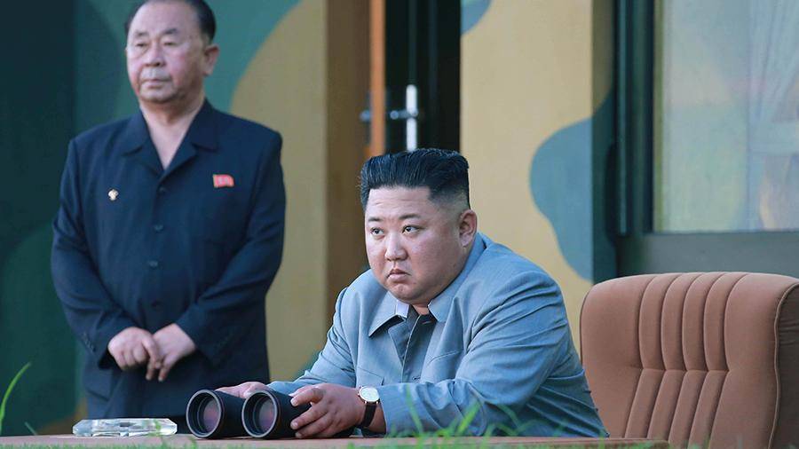 Ким Чен Ын лично руководил новыми ракетными испытаниями в КНДР