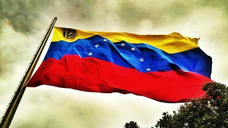 Сбор подписей против американских санкций стартовал в Венесуэле