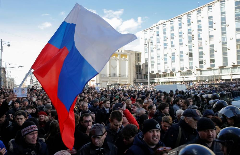 Проотесты в РФ: количество задержанных превысило 300 человек