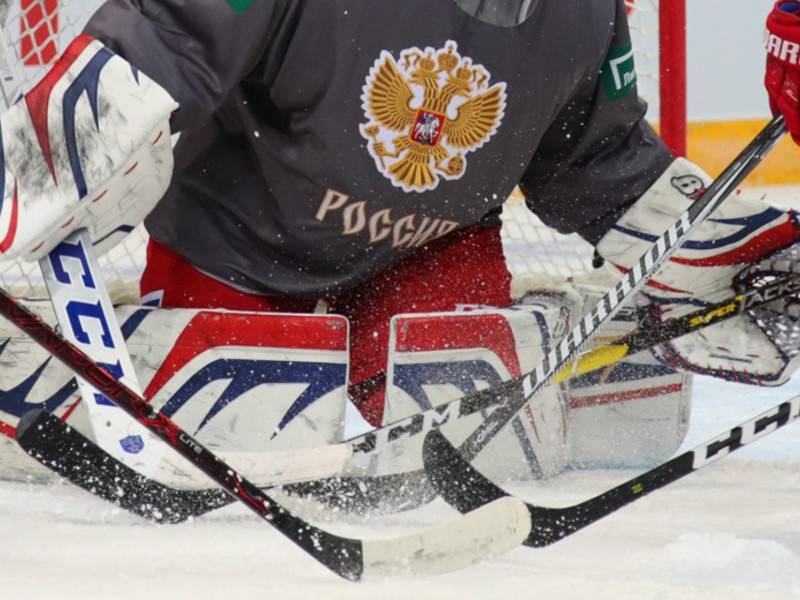 Юниорская сборная РФ по хоккею выиграла Кубок Глинки/Гретцки