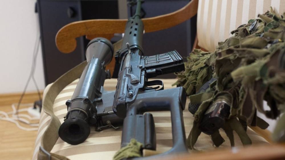 Снайперам ВСУ разрешили стрелять в мирных жителей, сообщили в ДНР