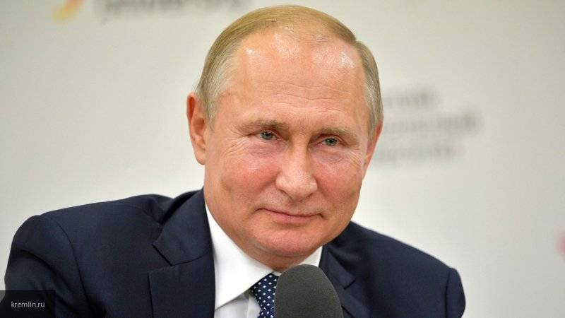 Владимир Путин поздравил с Курбан-байрамом российских мусульман