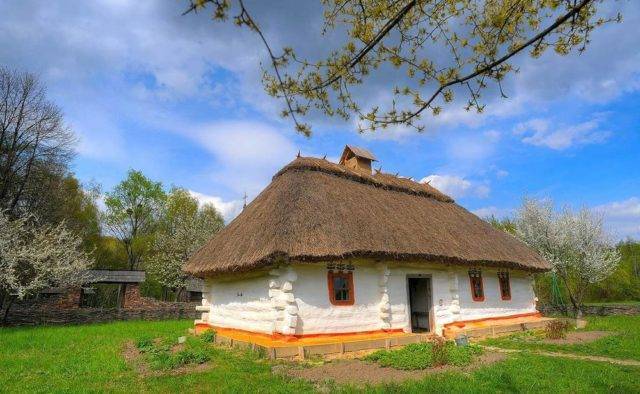 Українські обряди та звичаї, пов’язані з житлом