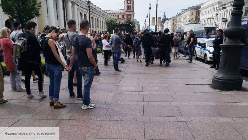 Полиция и Росгвардия защищают москвичей от насилия и разбоя – ветеран МВД