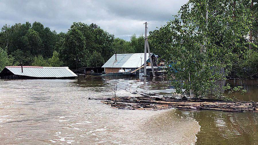 Амурской области выделили 600 млн рублей на помощь пострадавшим от паводка