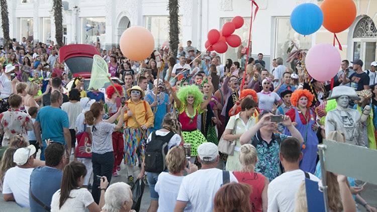 Праздник для детей, спорт и карнавал: Ялта отметила День города