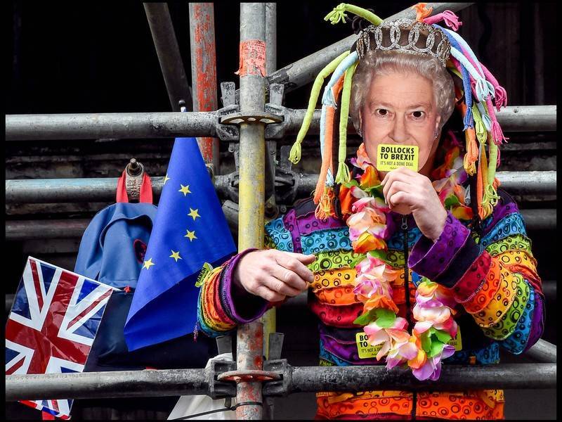 Елизавета II разочаровалась в британских политиках из-за Brexit