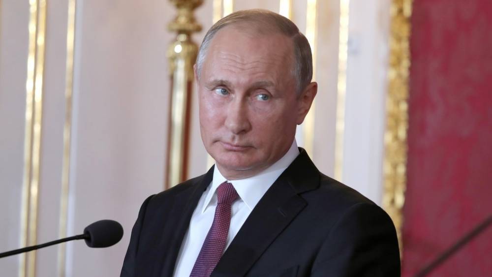 В Киеве обвинили Путина в нарушении целостности Украины визитом в Крым