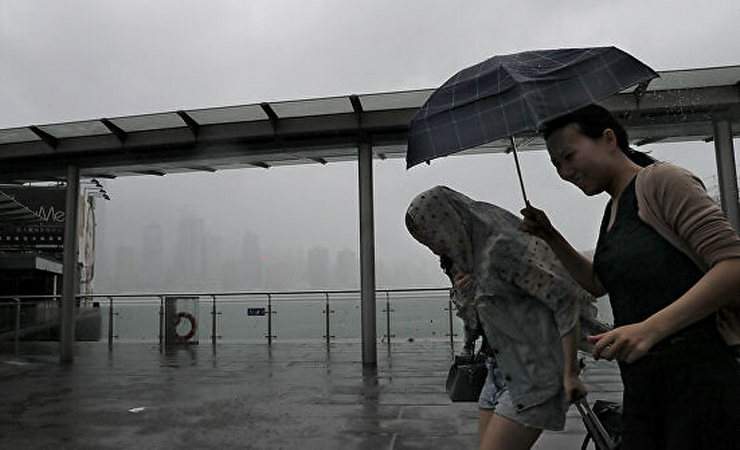 В Китае из-за тайфуна «Лекима» погибли 30 человек
