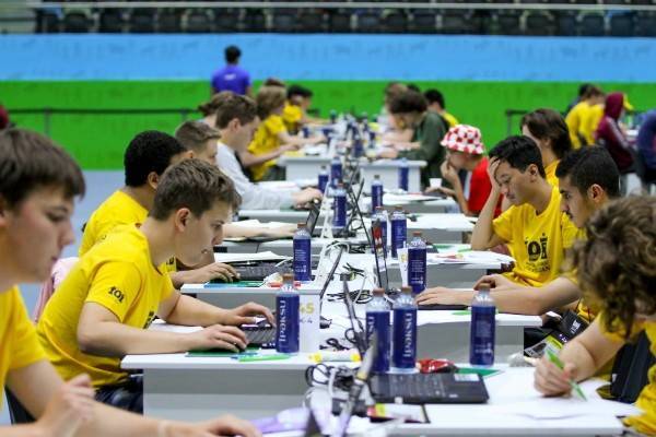 Российские школьники выиграли Международную олимпиаду по информатике