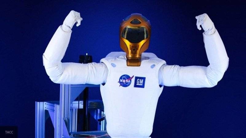 США вслед за российским человекоподобным "Федором" отправят своего робота на МКС