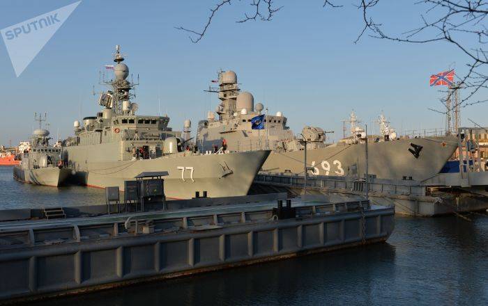 Иран способен задержать любое судно – командующий ВМС КСИР