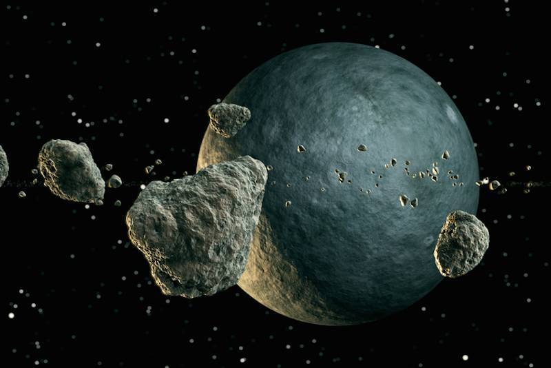 NASA: астероид размером с пирамиду Хеопса летит к Земле