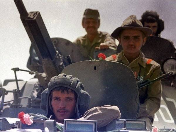 Россияне сочли вывод войск из Афганистана важнейшим событием 30-летней давности