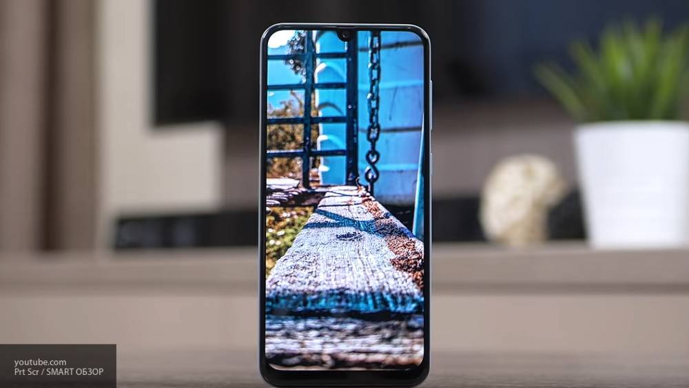 В Сеть просочились «живые» фото смартфона Samsung Galaxy A10s