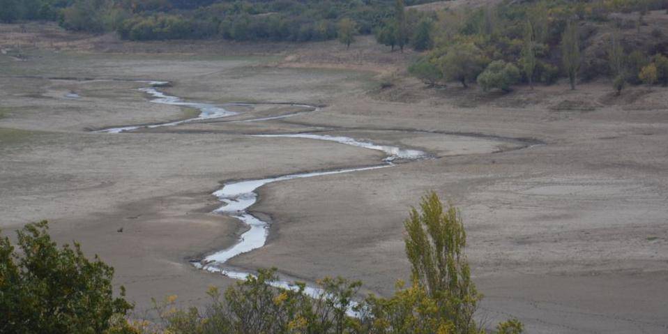 Власти Крыма хотят договориться с Украиной о пропуске вод Днепра, текущих с территории России