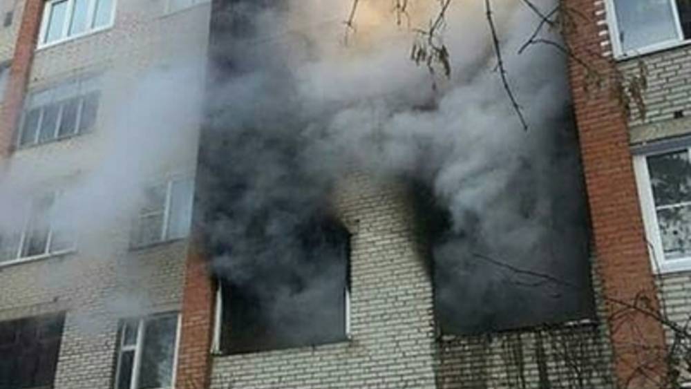 В Екатеринбурге школьники кинулись в огонь, чтобы спасти немощных стариков
