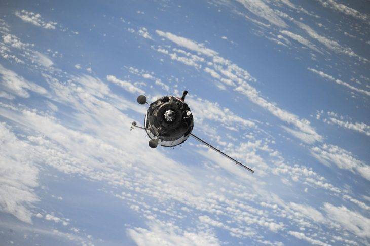 «Исчезающий» спутник: Роскосмос создаёт новое поколение космической техники