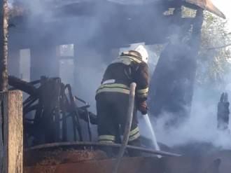 В Астраханской области при пожаре спасли 20 человек