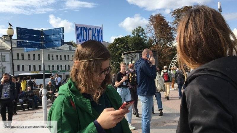 Среди задержанных на незаконном шествии в Москве оказалось 30 несовершеннолетних