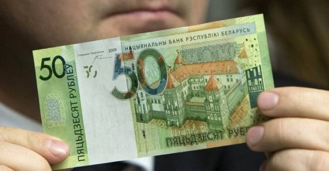 Белорусский рубль снова громит все основные валюты