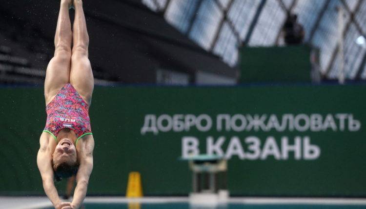 Россиянки Клюева и Королева завоевали на ЧЕ золото в синхронных прыжках