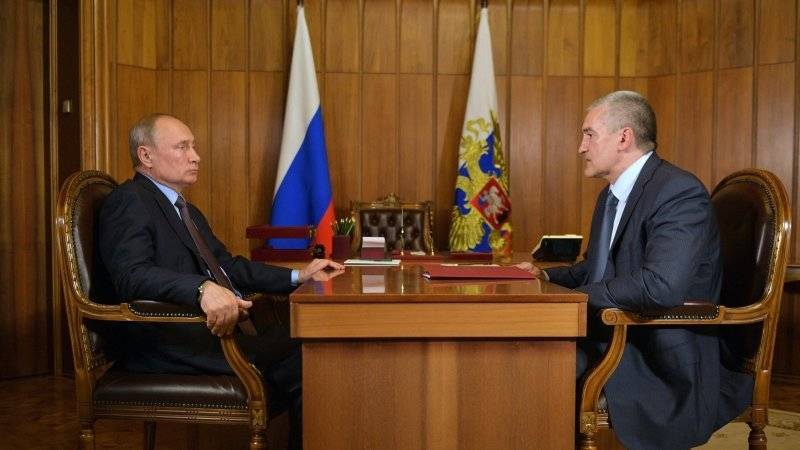 Аксенов рассказал Путину, что в Крыму не хватает врачей
