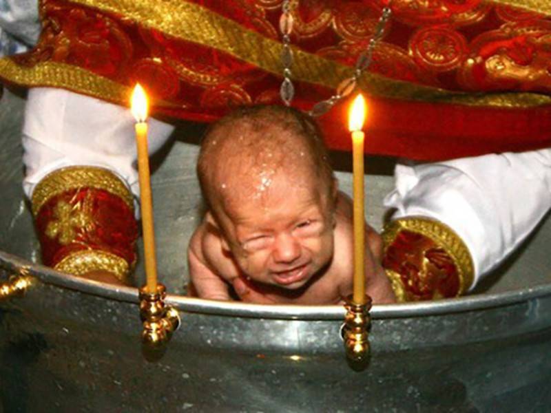Инцидент с крещением в Гатчине прокомментировали в РПЦ