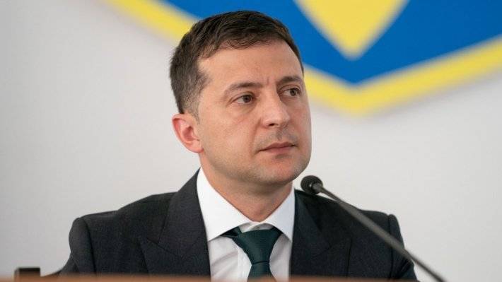Зеленский потребовал уволить глав СБУ в трех областях