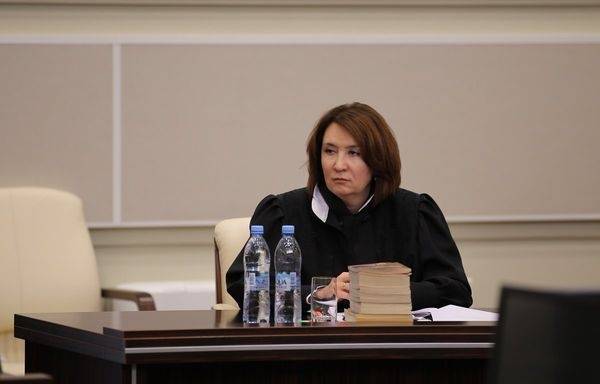 Скандально известную судью Хахалеву оставили без процессов — Общество. Новости, Новости России