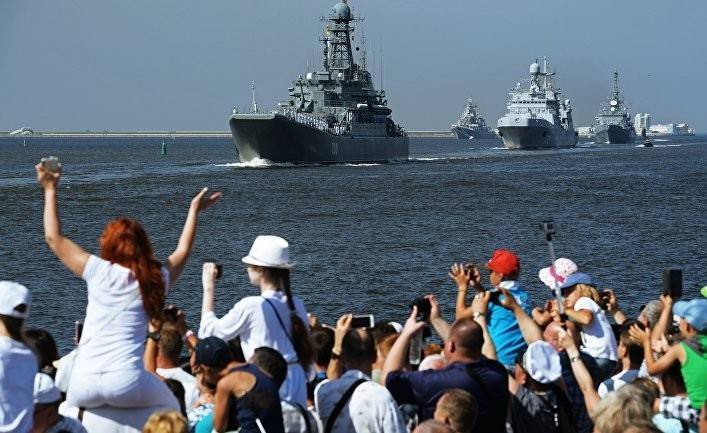Süddeutsche: Россия хочет защититься от НАТО демонстрацией силы своего ВМФ